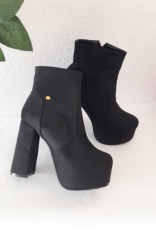 CESIA BOOTS